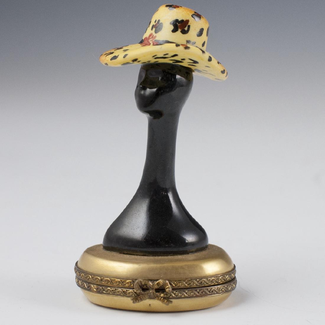 Rochard Limoges Porcelain Pill Box (1 of 3)