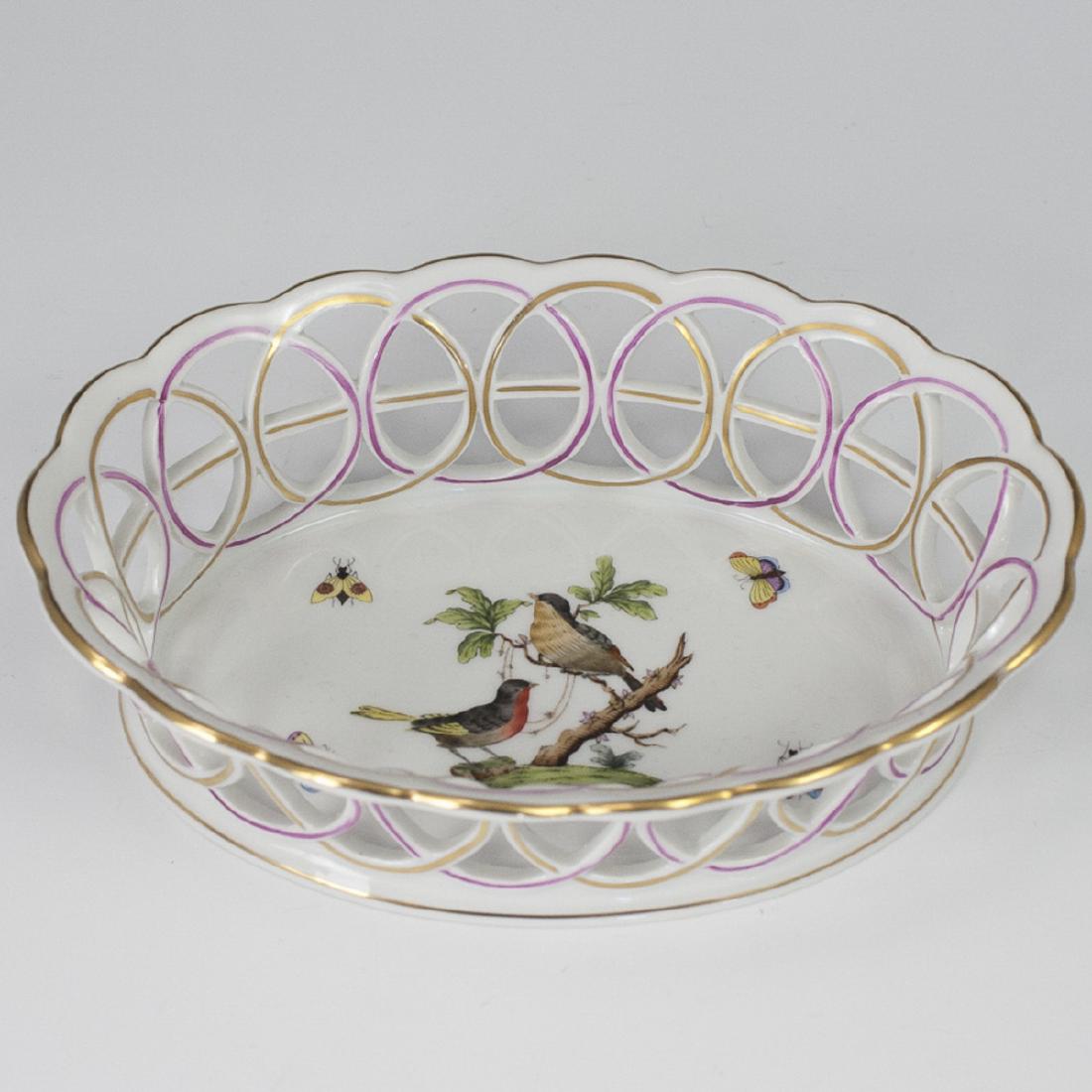 Herend Porcelain "Rothschild" Weave Basket (1 of 4)