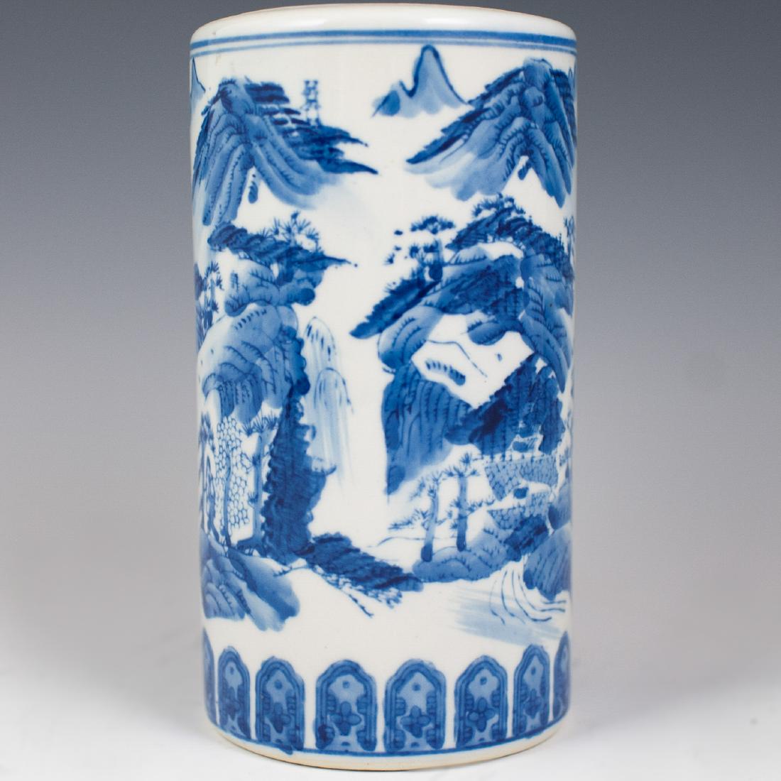 Chinese Porcelain Blue & White Brush Pot (1 of 4)