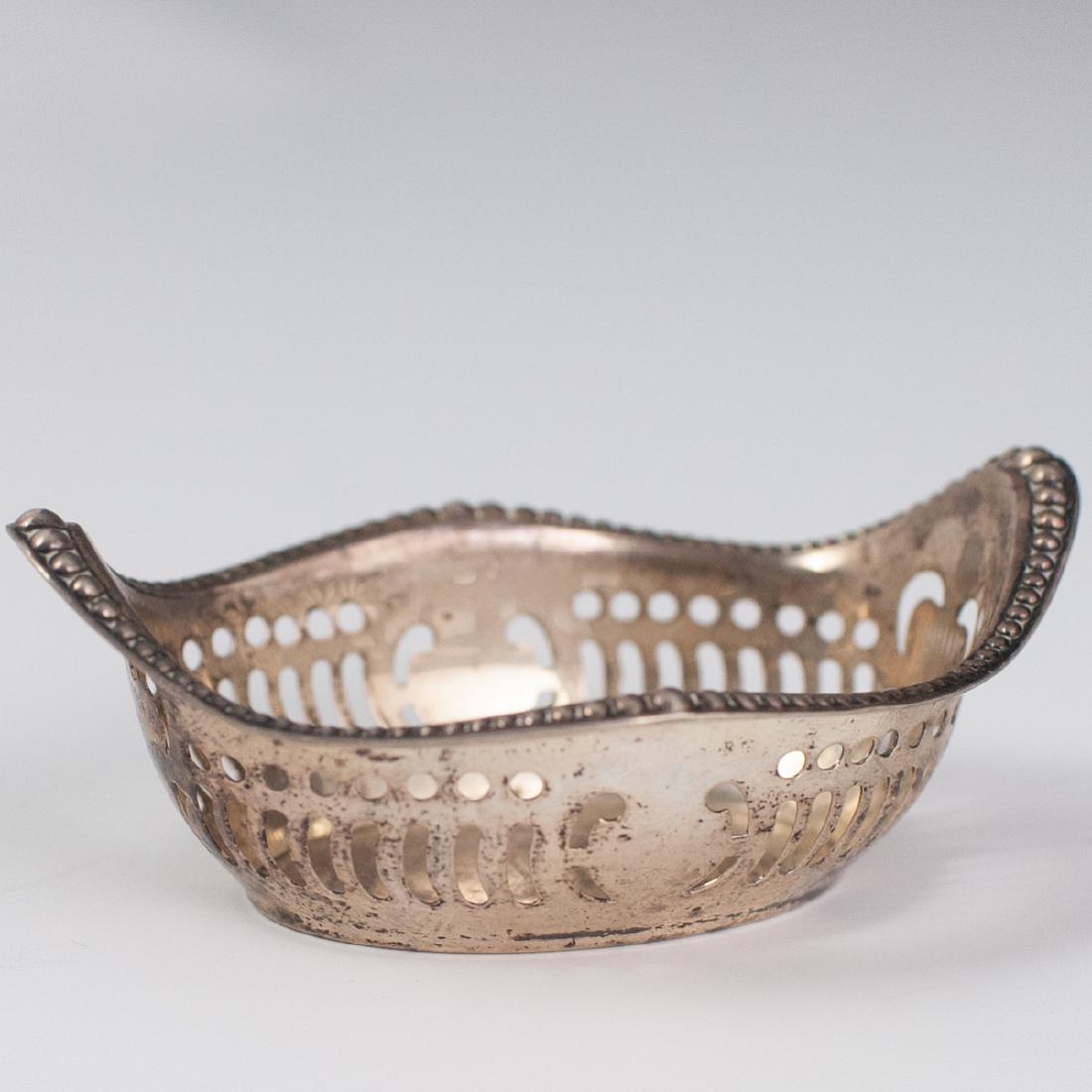 Gorham Sterling Bonbon Dish (1 of 5)