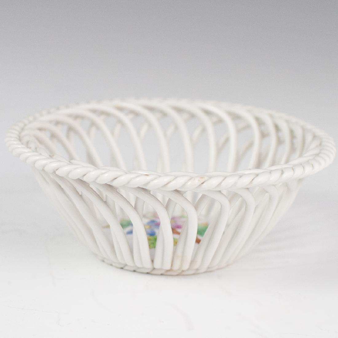 Herend "Queen Victoria" Open Work Basket (1 of 4)