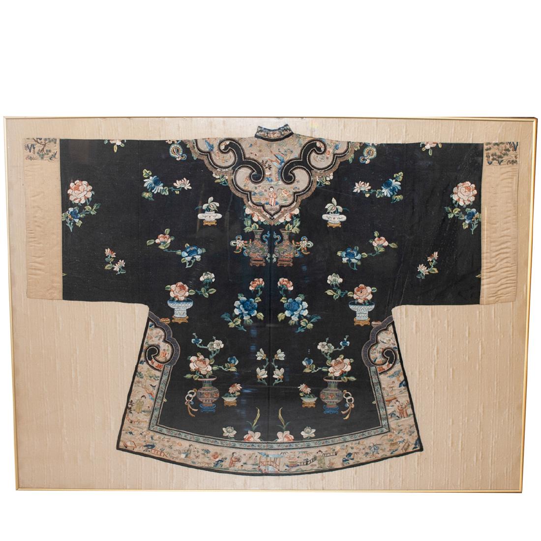 Chinese Silk Embroidered Robe (1 of 6)