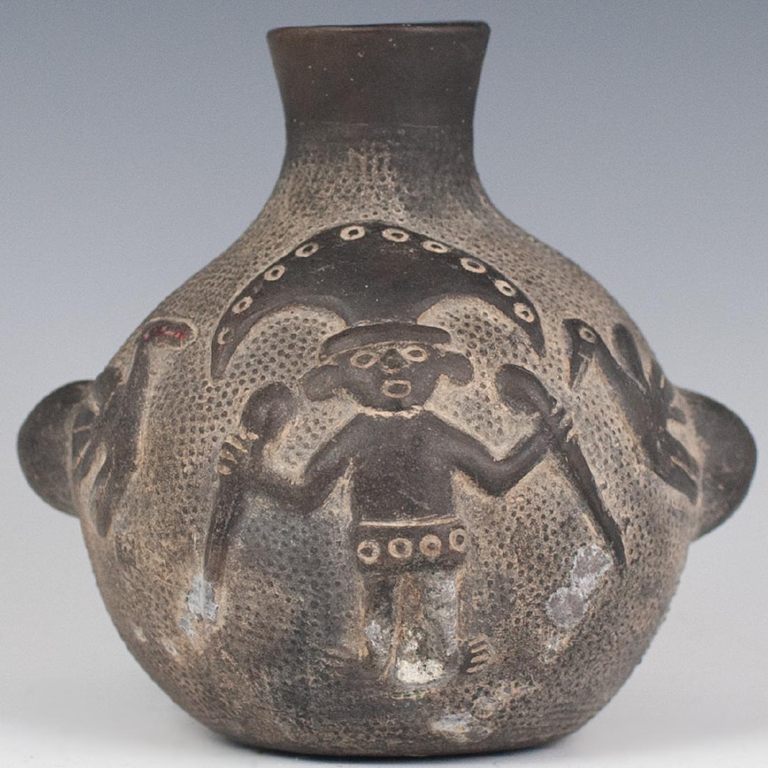 Pre-Columbian Chimu Blackware Canteen (1 of 5)