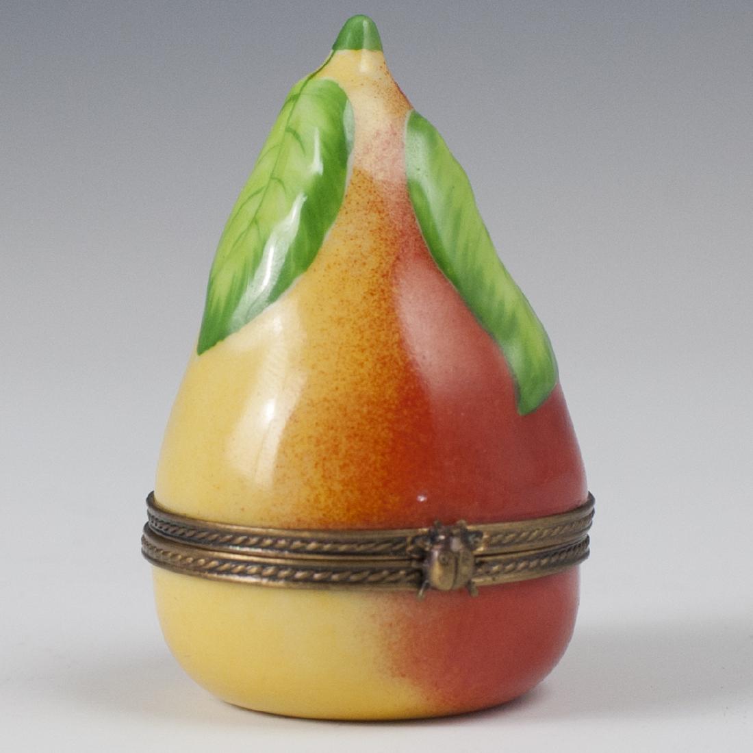 Limoges Porcelain Pill Box (1 of 5)