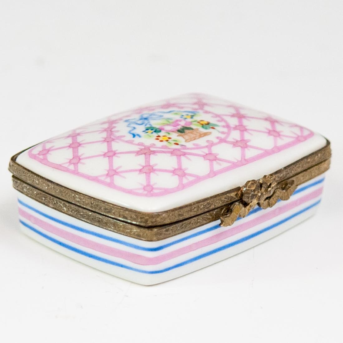 Limoges Porcelain Pillbox (1 of 4)