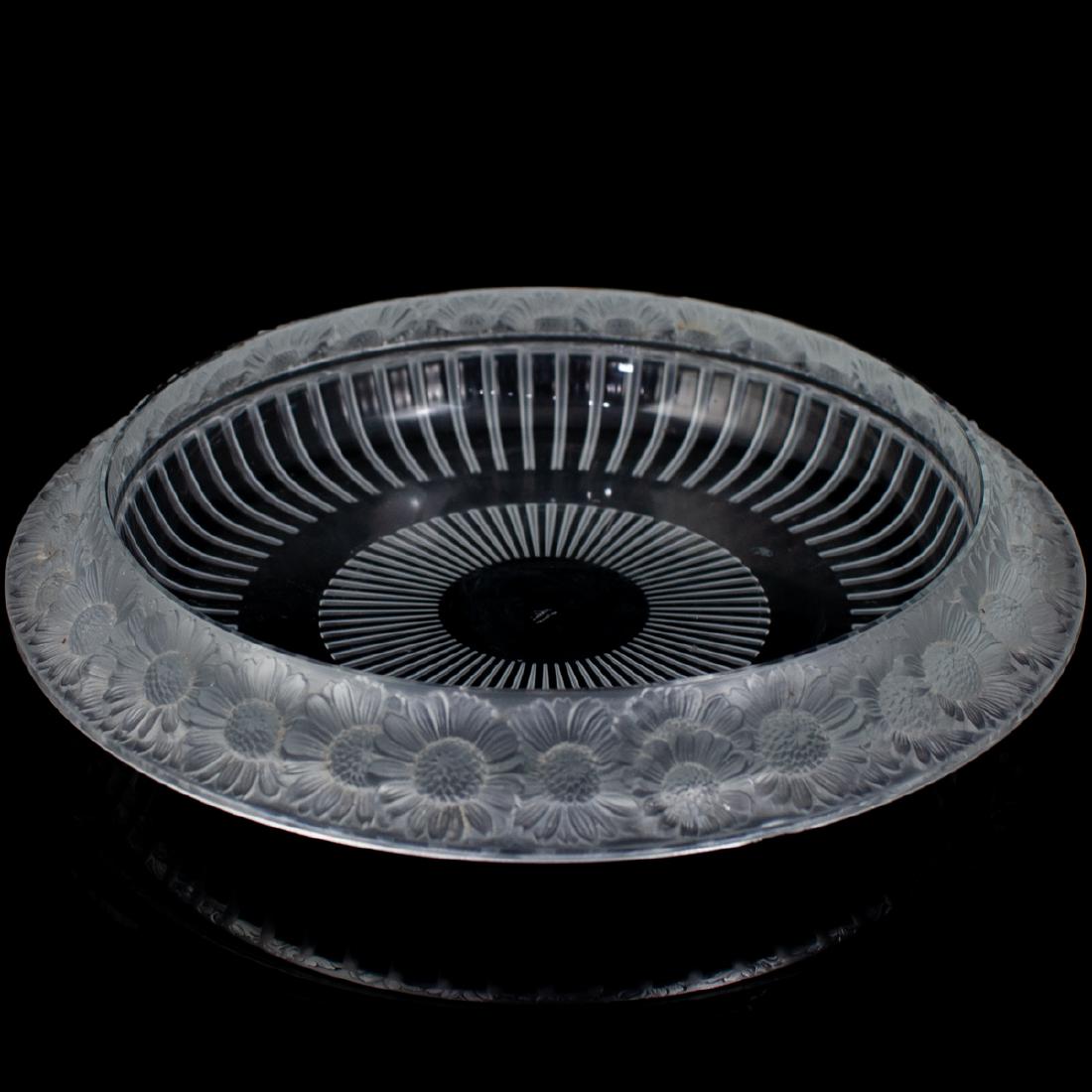 Lalique Crystal "Marguerites" Center Bowl (1 of 5)