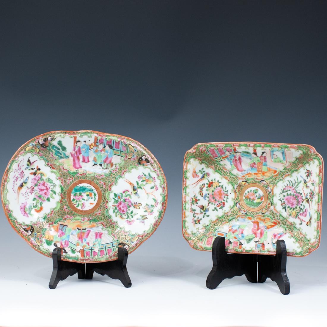 2 Chinese Rose Medallion Porcelain Serving Dishes (1 of 6)