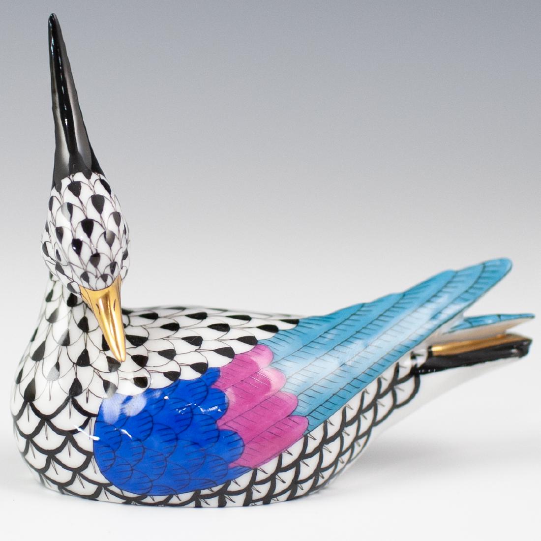Herend Porcelain Fishnet Bird Figurine (1 of 4)