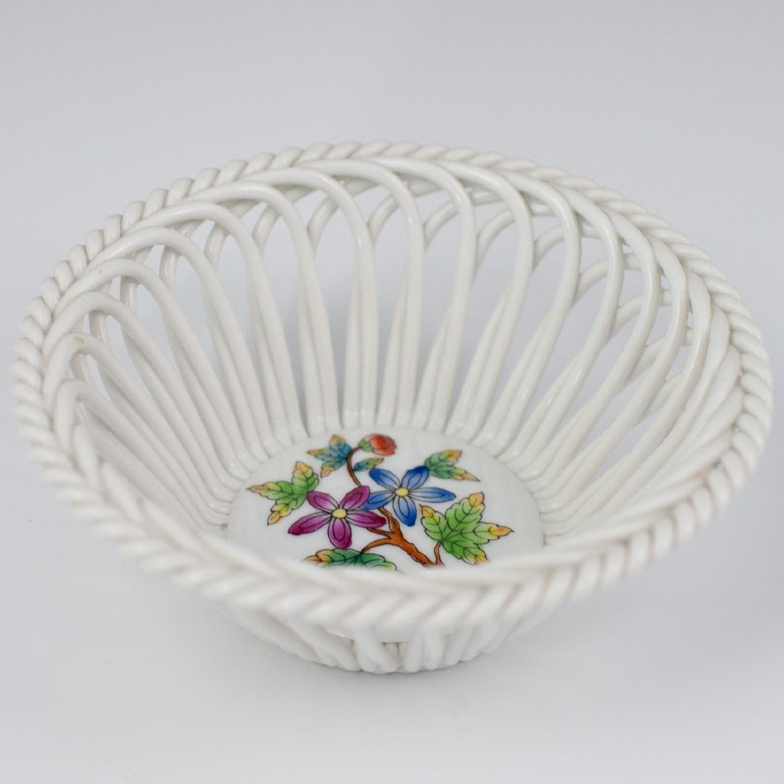 Herend "Queen Victoria" Open Work Basket (1 of 4)