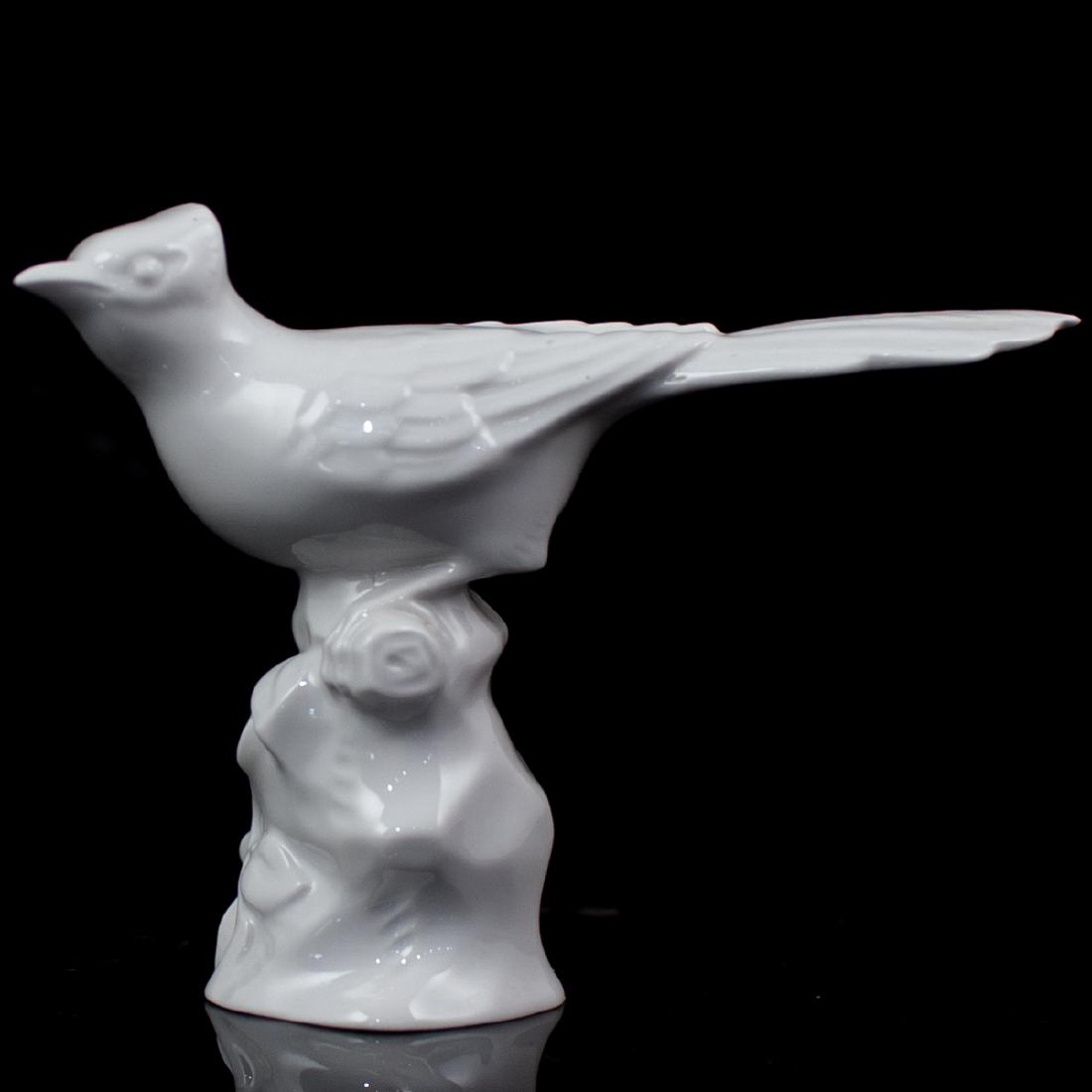 Herend Porcelain Bird Figurine (1 of 5)
