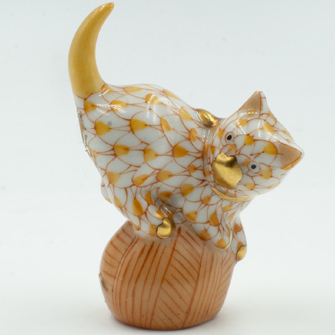 Herend "Cat & Ball" Porcelain (1 of 3)