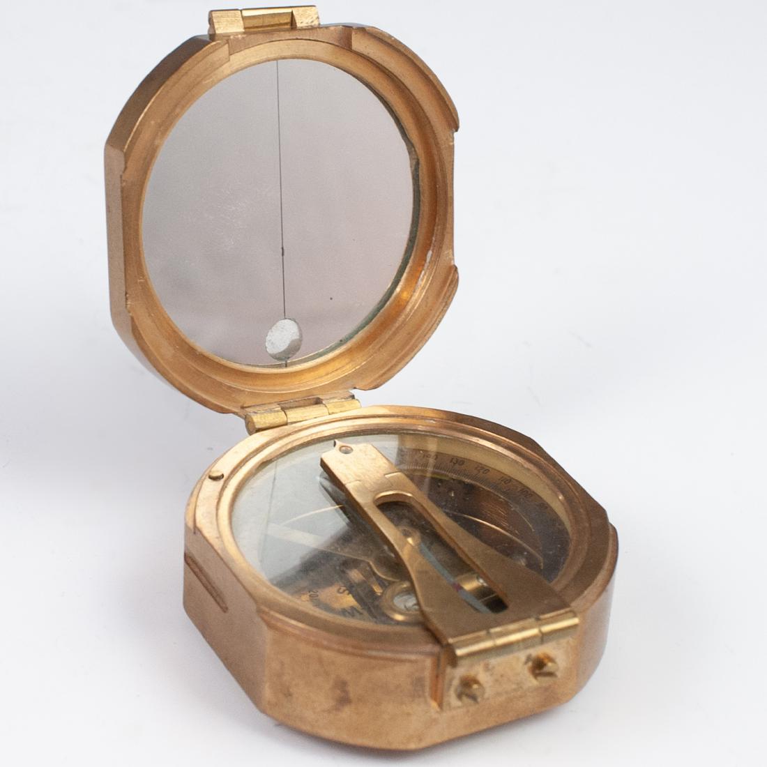 Stanley London Natural Sine Brass Compass (1 of 3)