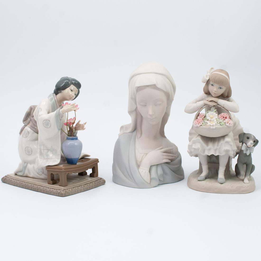 Lot of Three (3) Lladro Porcelain Figurines (1 of 5)