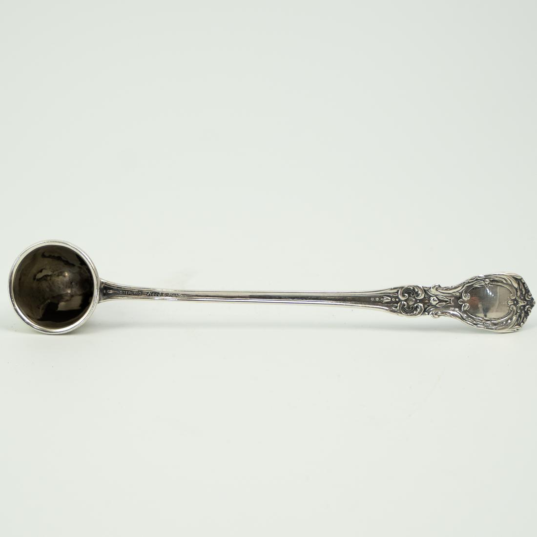 Reed & Barton Sterling Candle Snuffer (1 of 4)