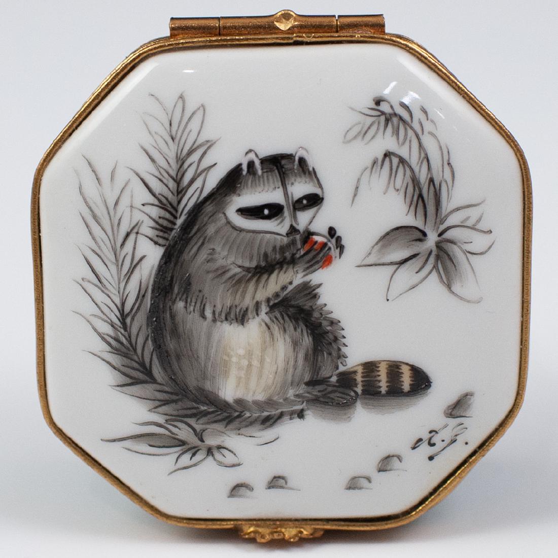 Limoges Porcelain Racoon Trincket Box (1 of 4)