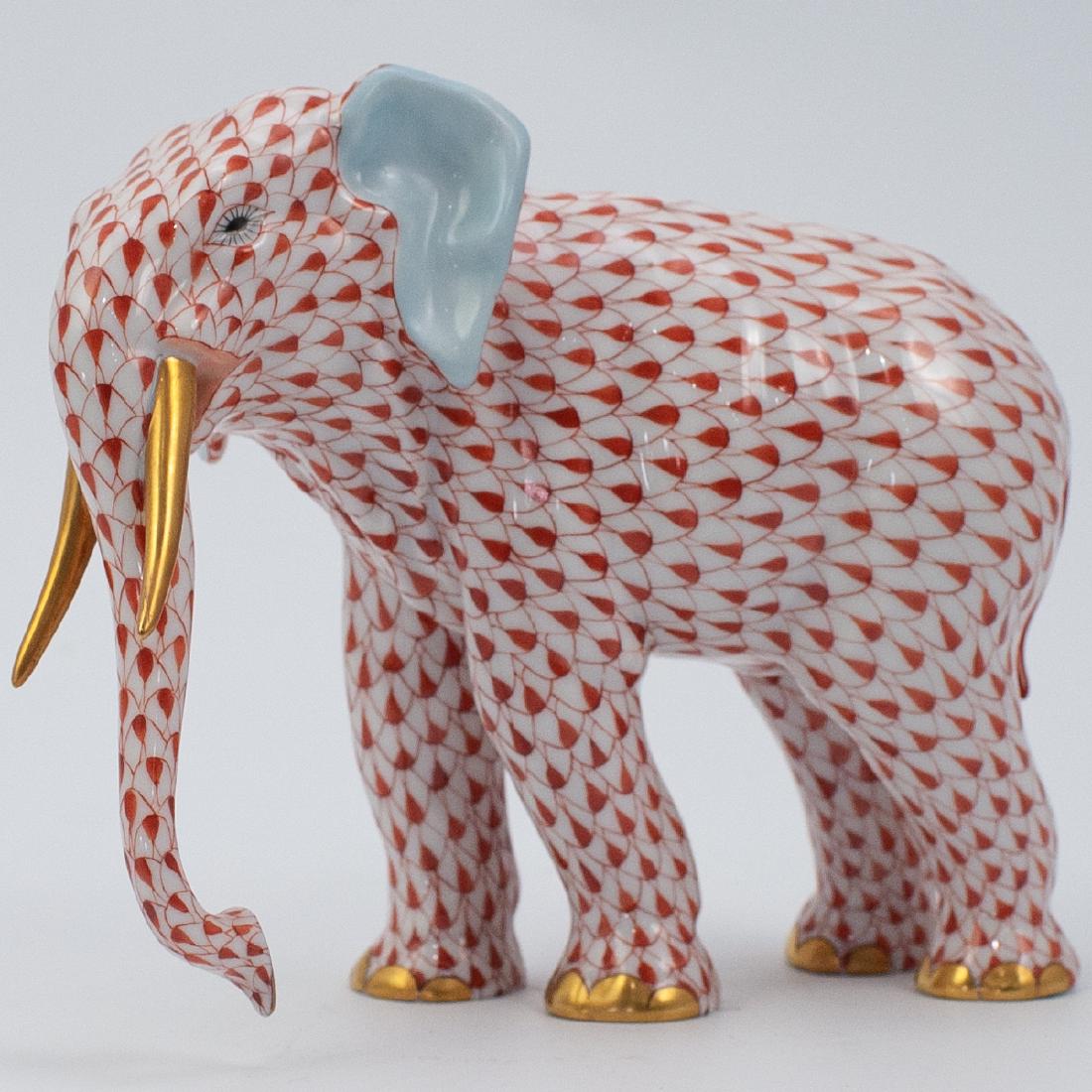 Herend Porcelain Fishnet Elephant (1 of 3)