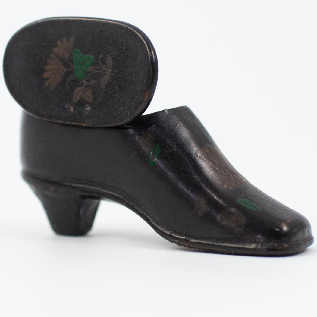 Antique German Paper Mache Snuff Box (1 of 4)