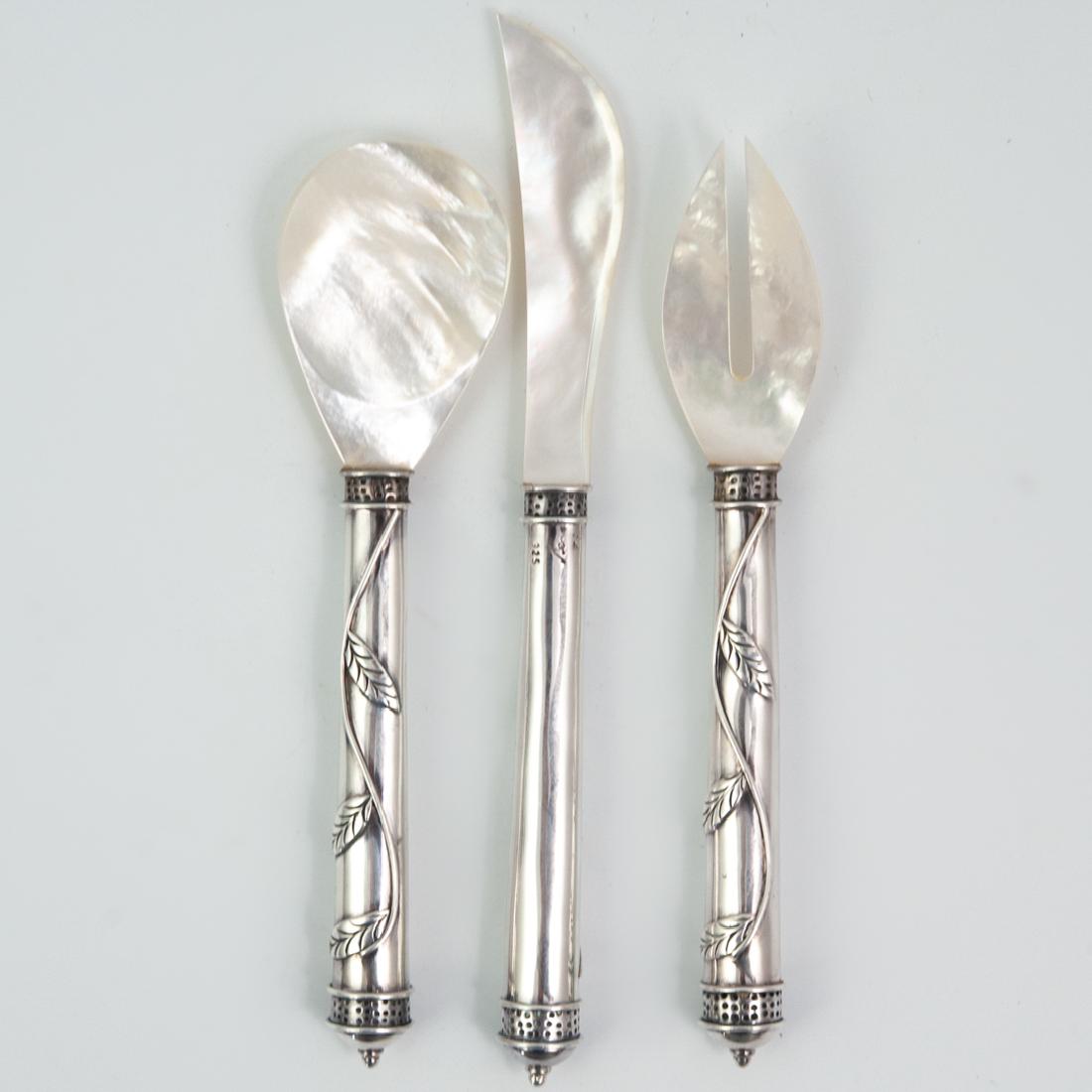 (3 Pc) Sterling and Mother of Pearl Caviar Utensils (1 of 2)