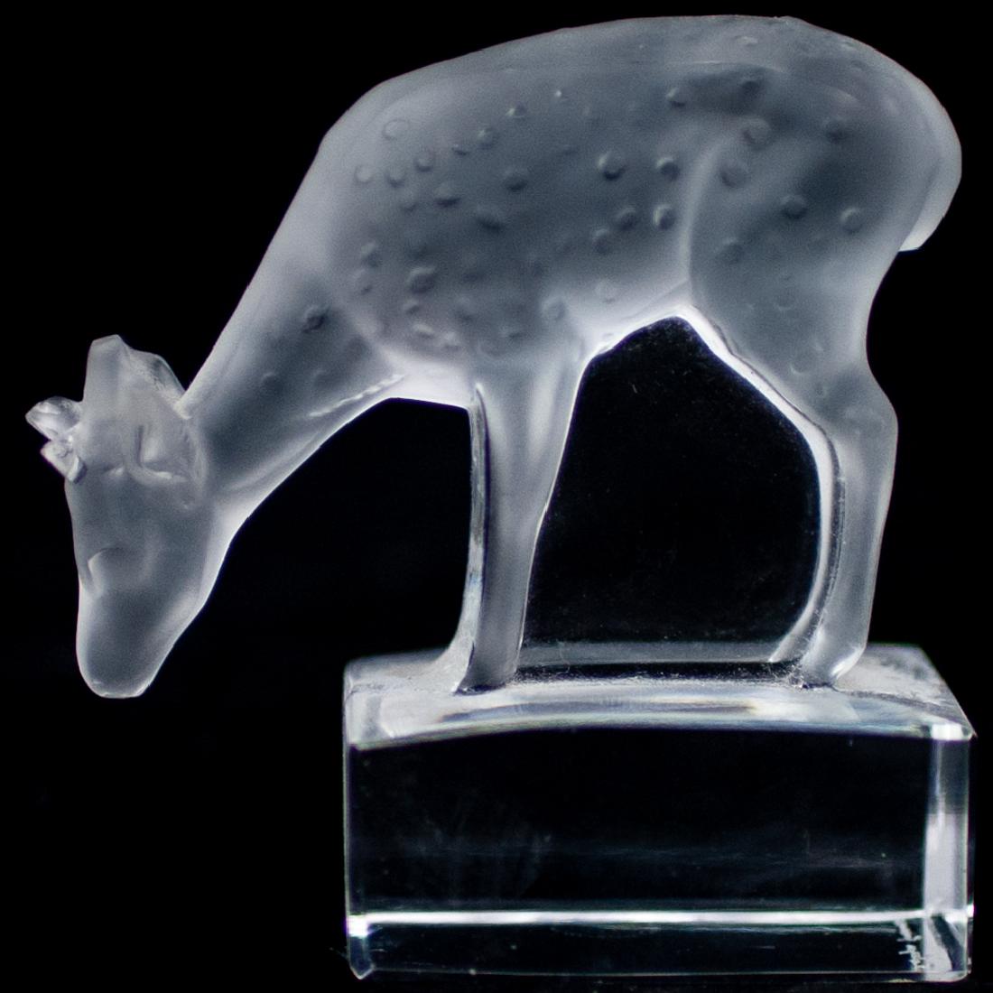 Lalique Frosted Deer Figurine (1 of 2)