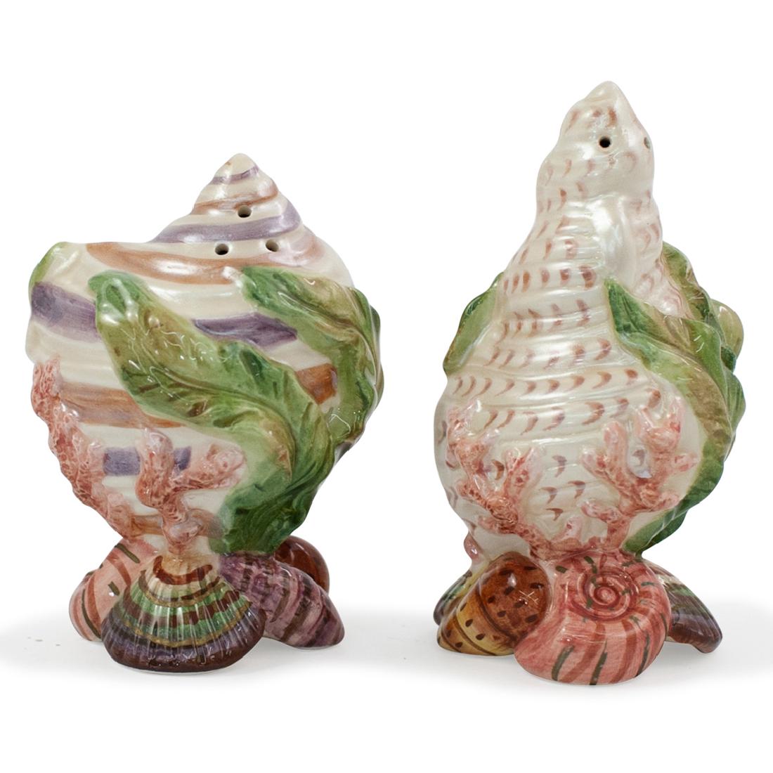 Pair of Fitz and Floyd Salt and Pepper Shakers (1 of 5)