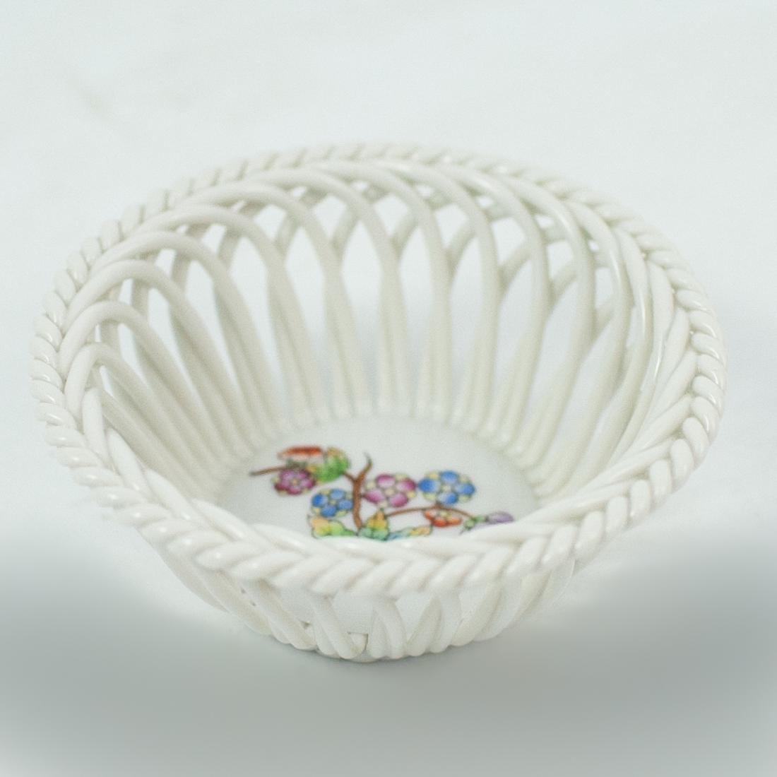 Herend "Queen Victoria" Open Work Basket (1 of 3)