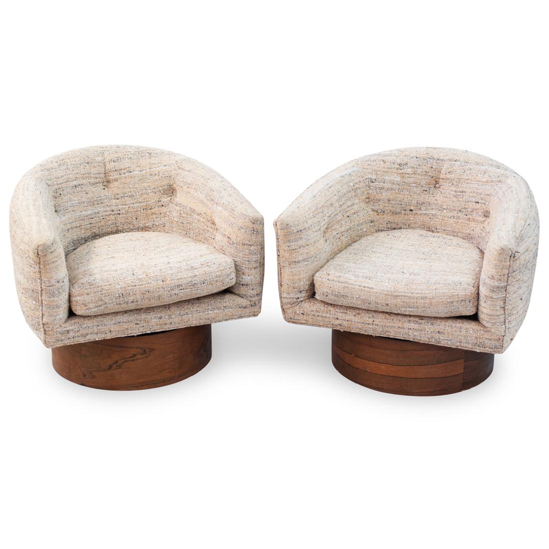 Pair of Milo Baughman Style Swivel Chairs (1 of 5)