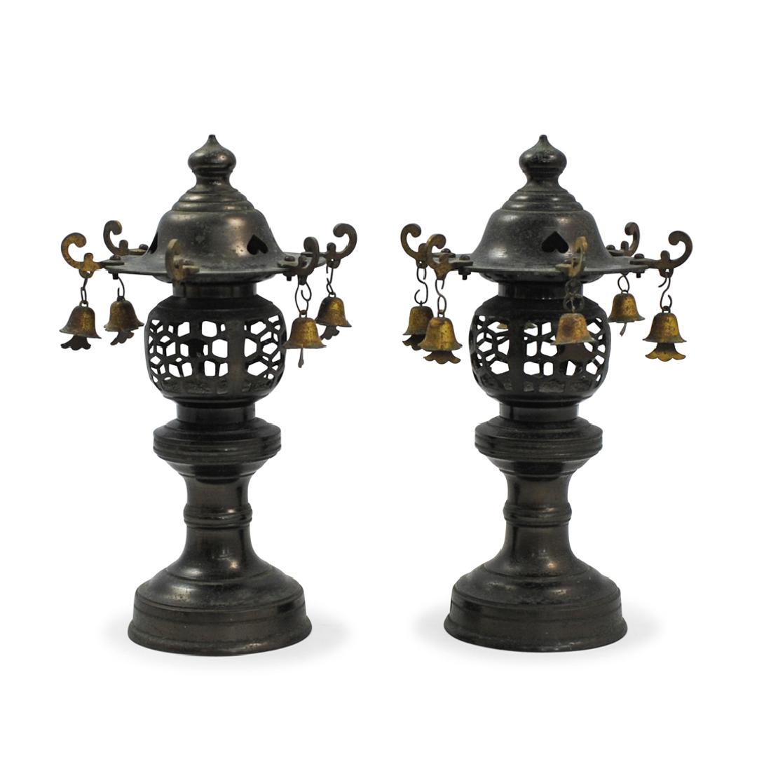 Pair of Chinese Bronze Garden Lanterns (1 of 5)
