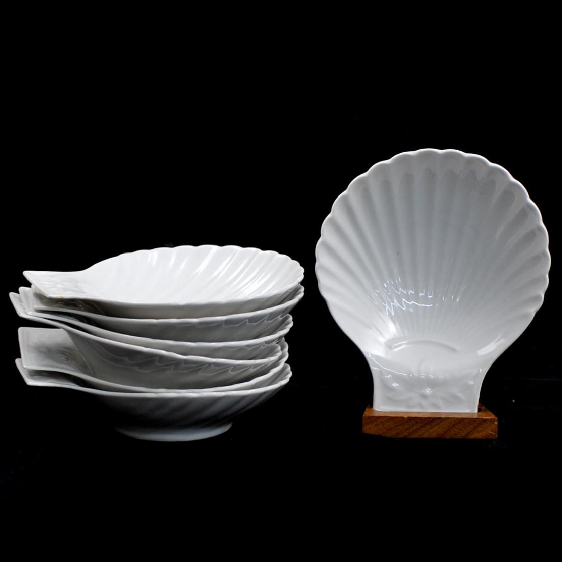 (7 Pc) Apilco Whiteware Shell Dishes (1 of 3)