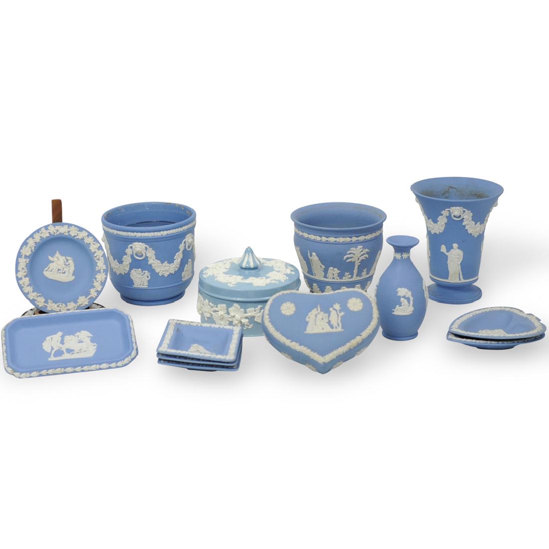 (17 Pc) Wedgwood Blue Jasperware Table Wares (1 of 12)
