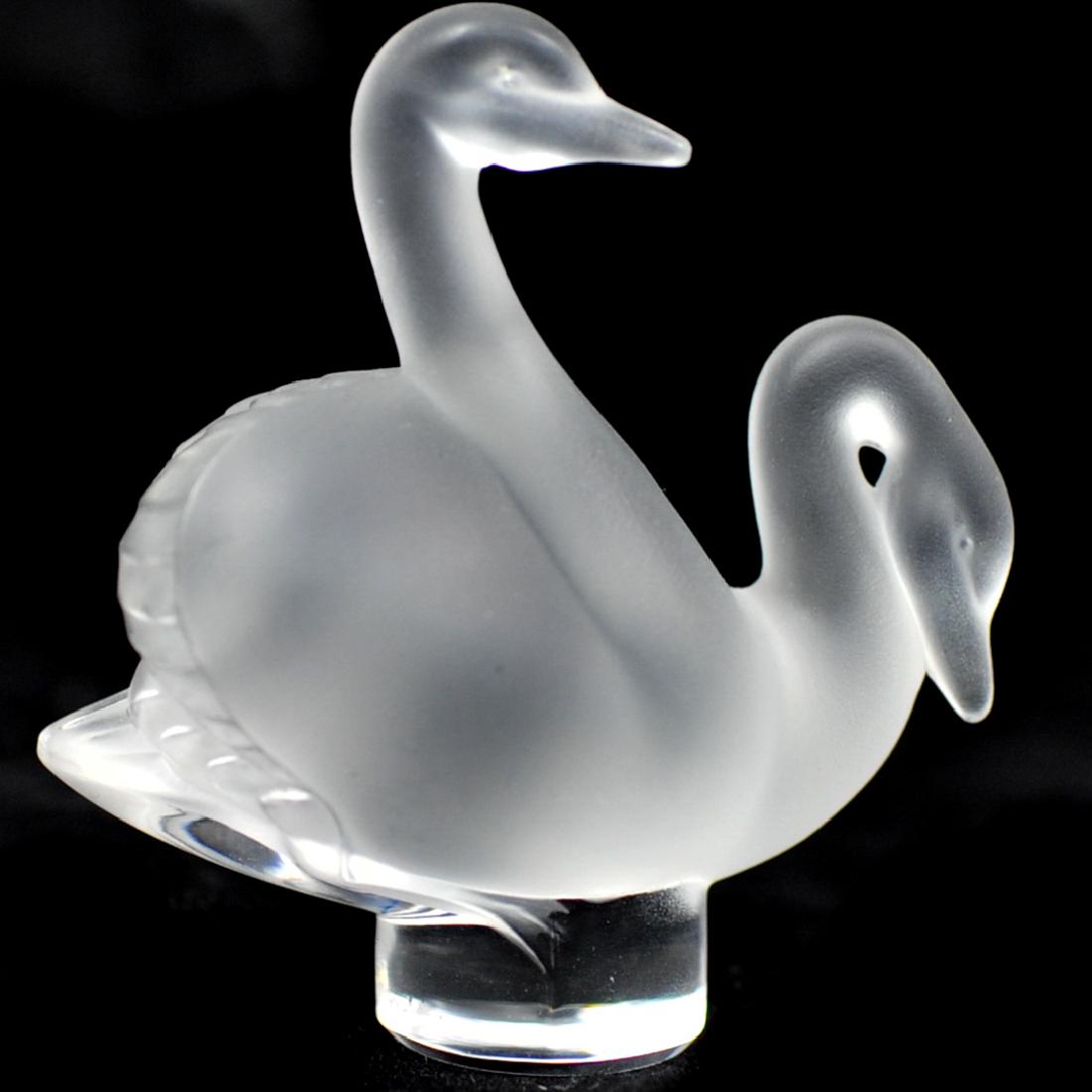 Lalique Crystal Swan Paperweight (1 of 3)