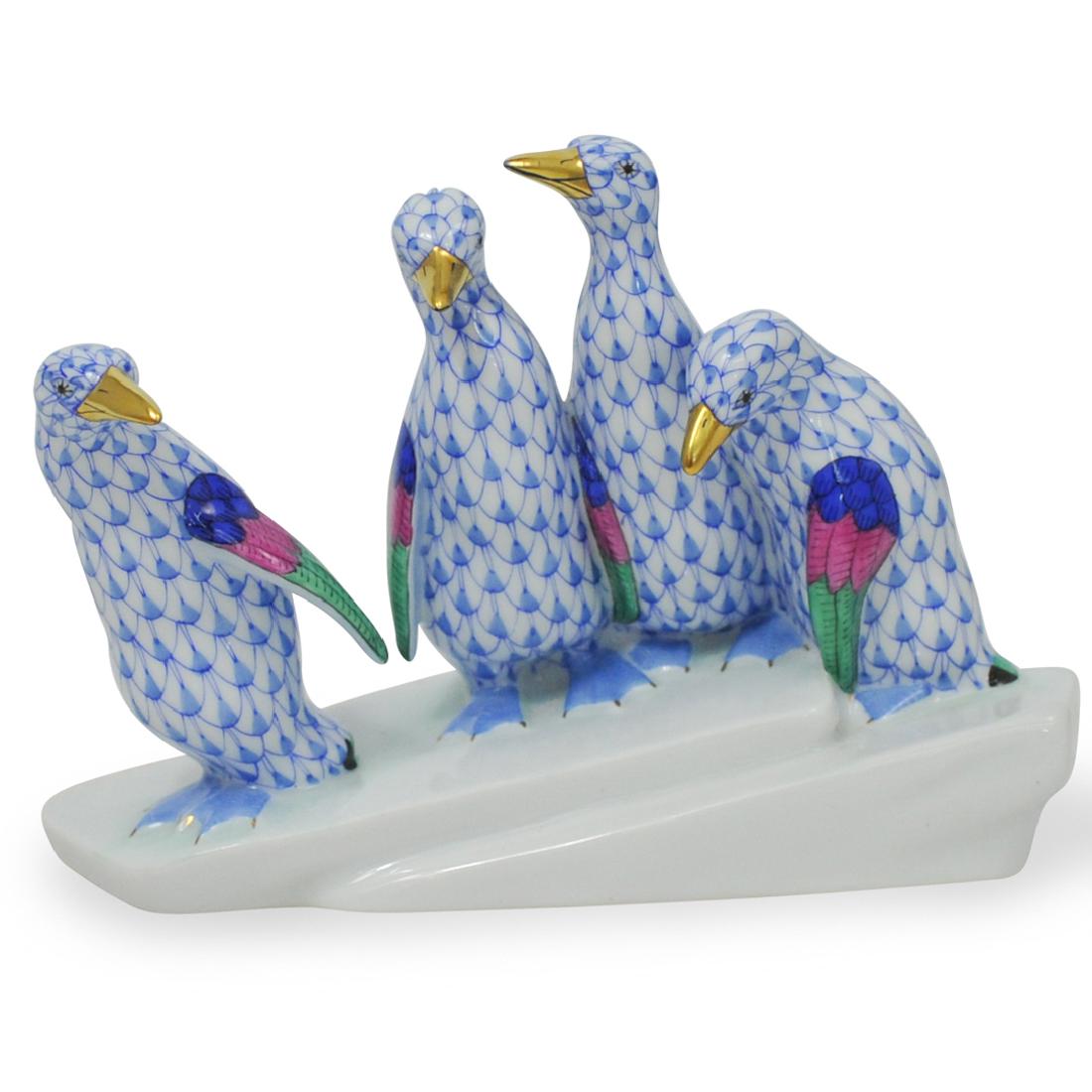 Herend Porcelain Fishnet Penguin (1 of 4)