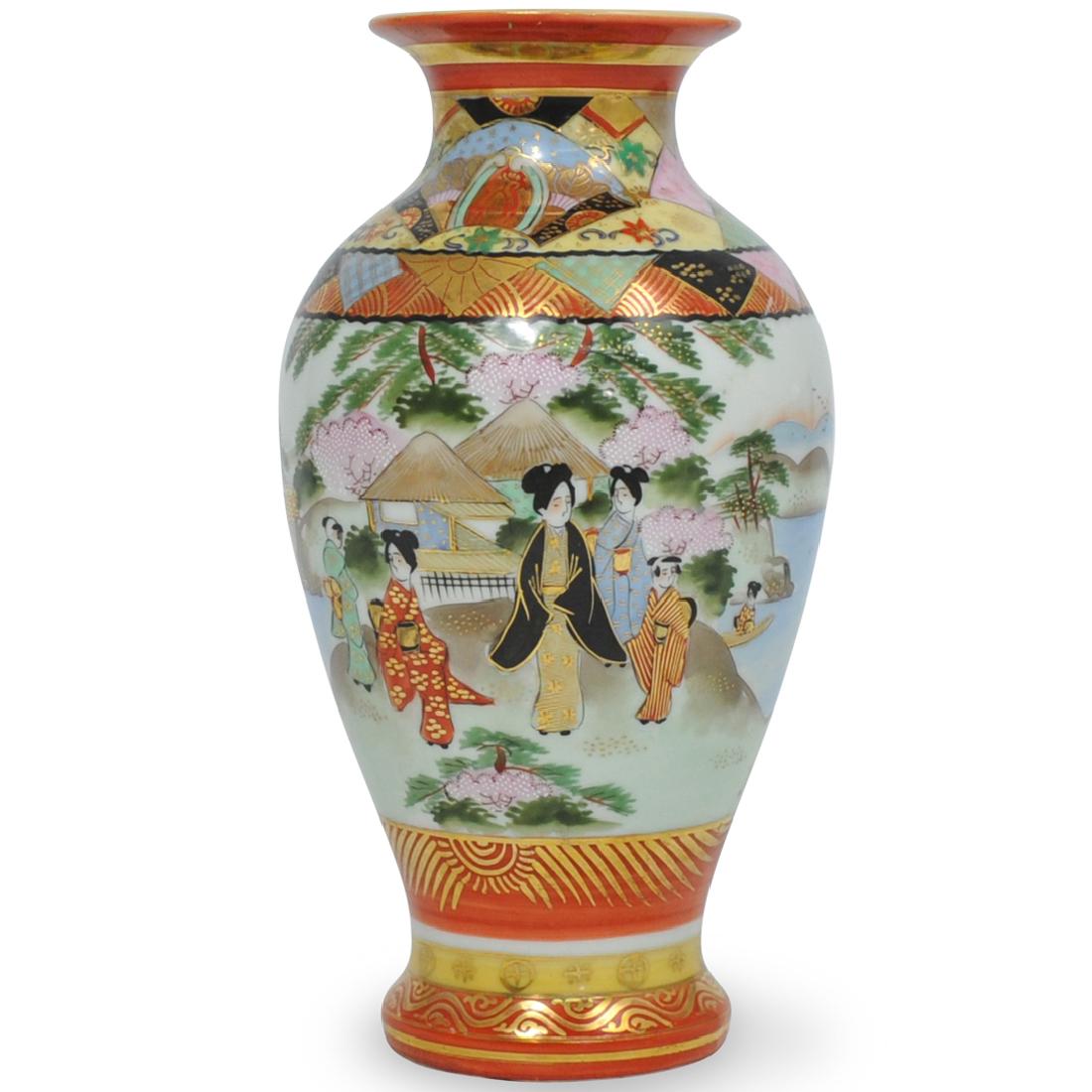 Japanese Satsuma Vase (1 of 4)