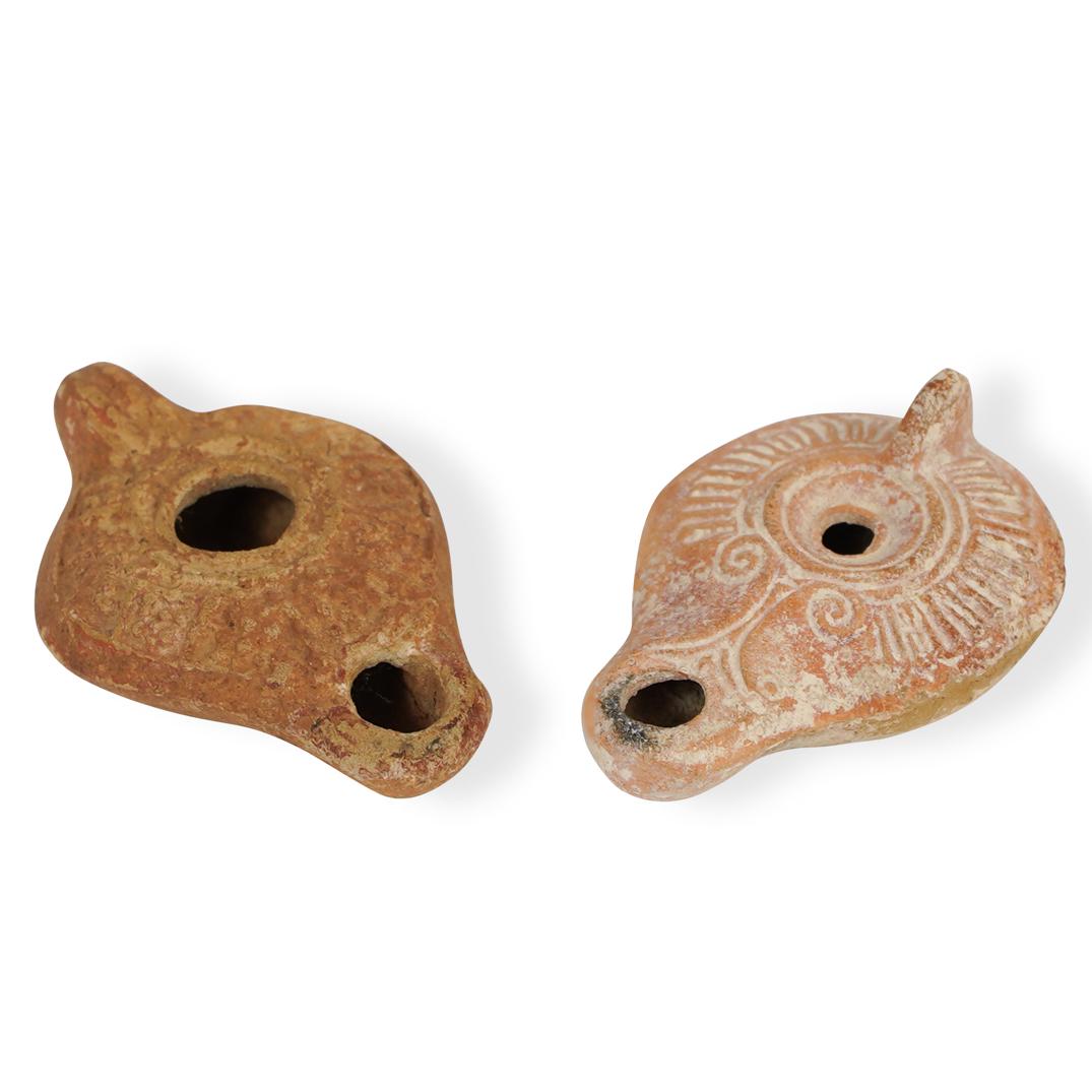 Two Roman Clay Oil Lamps (1 of 4)