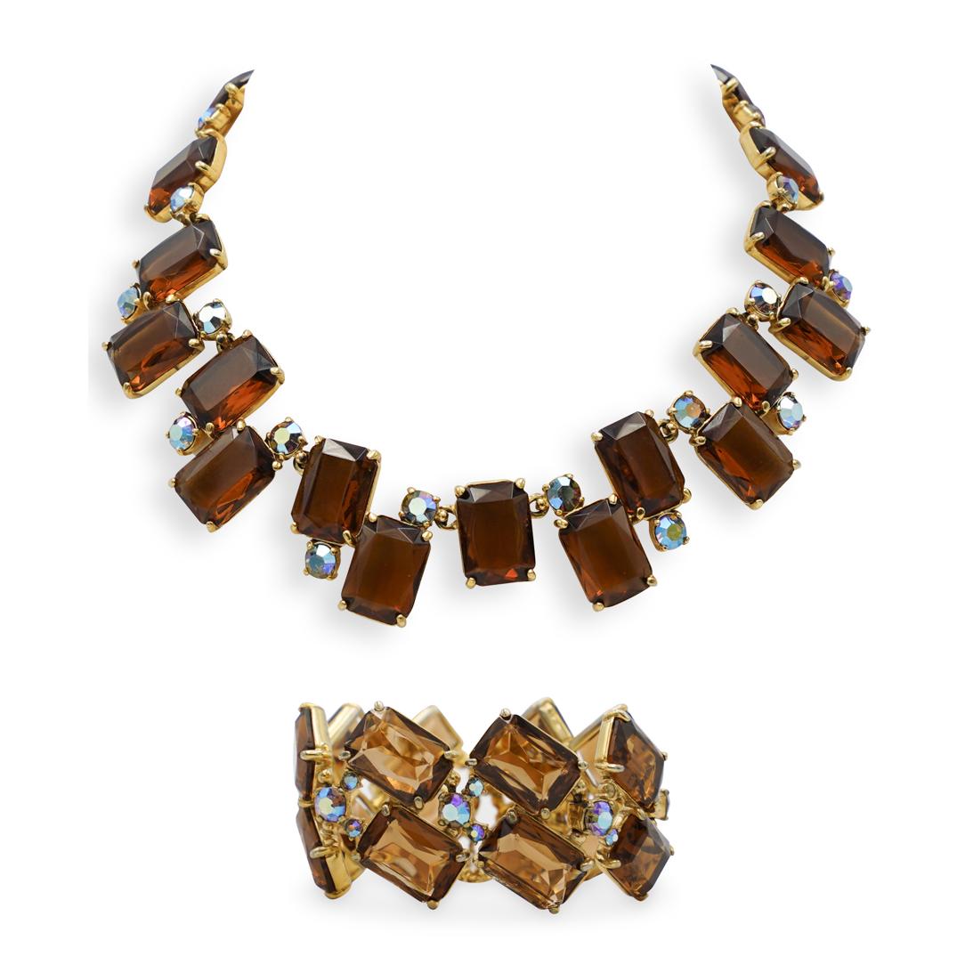 Vintage Schiaparelli Costume Jewelry Set (1 of 4)