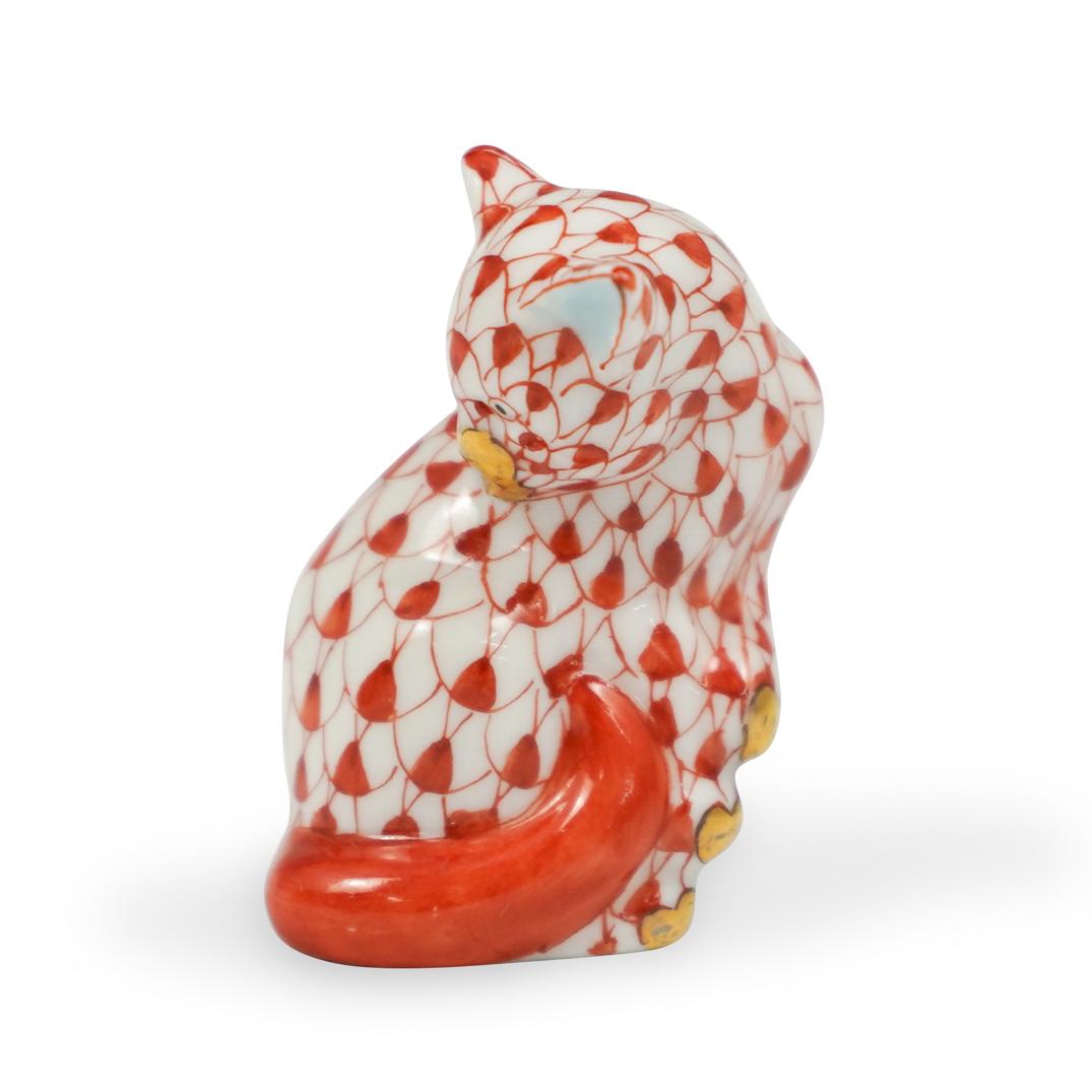 Miniature Herend Porcelain Fishnet Cat (1 of 4)
