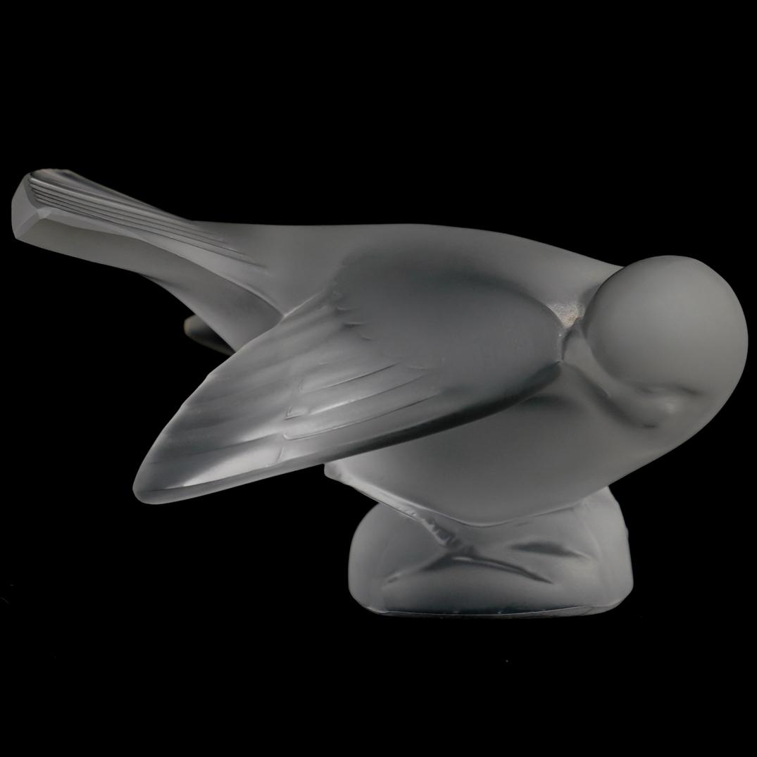 Lalique Crystal Sparrow Figurine (1 of 3)
