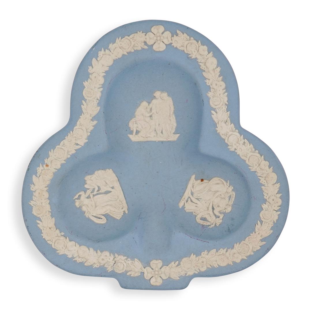 Wedgwood Jasperware Pin Dish (1 of 3)