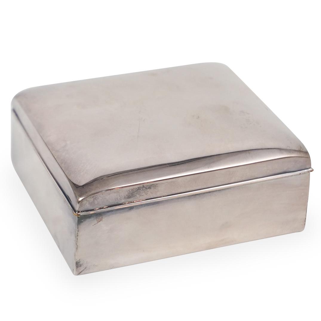 Poole Sterling Silver Cigarette Box (1 of 3)