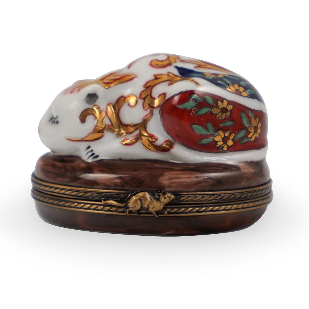 Limoges Porcelain Pill Box (1 of 5)