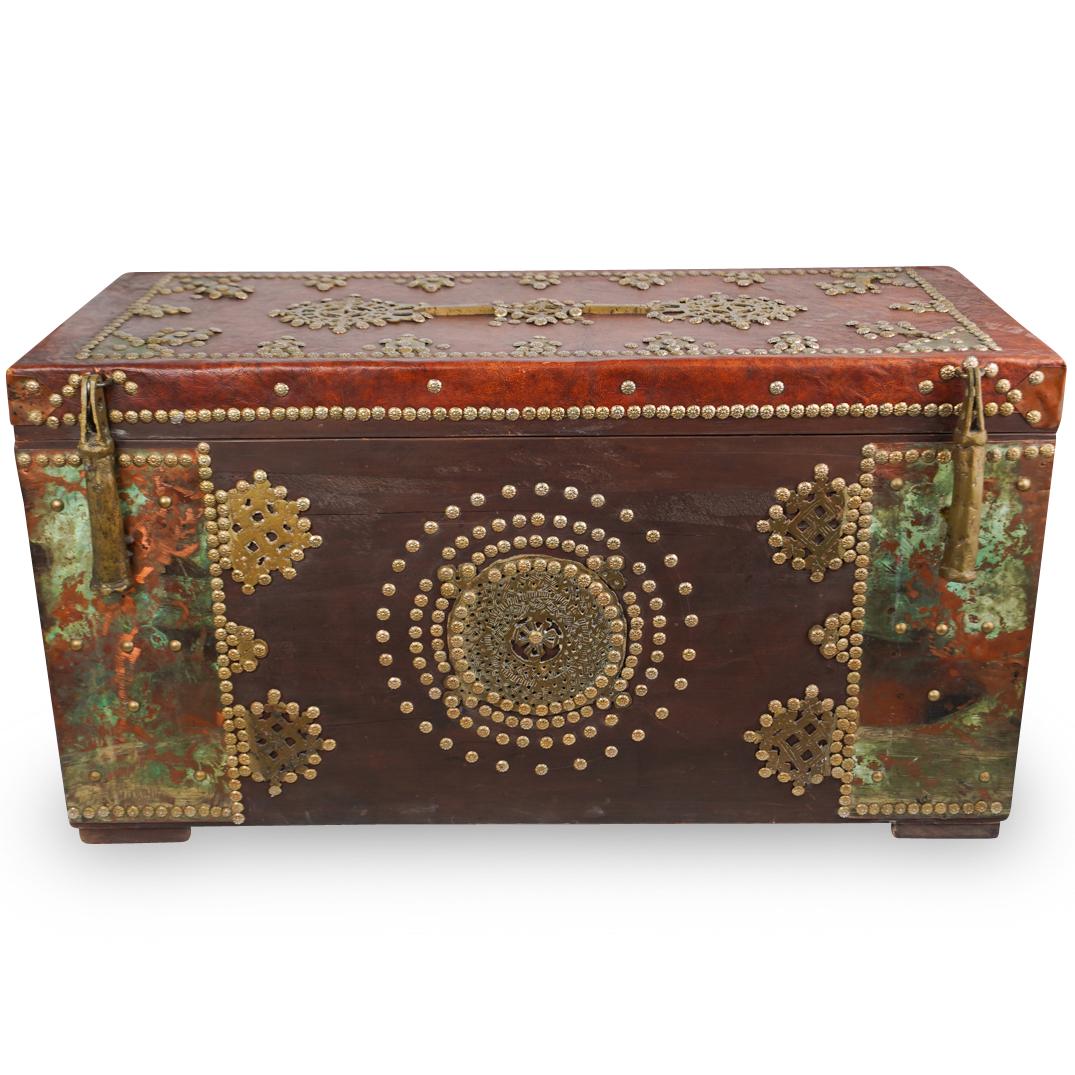 Mid Century Modern Leather Trunk (1 of 11)