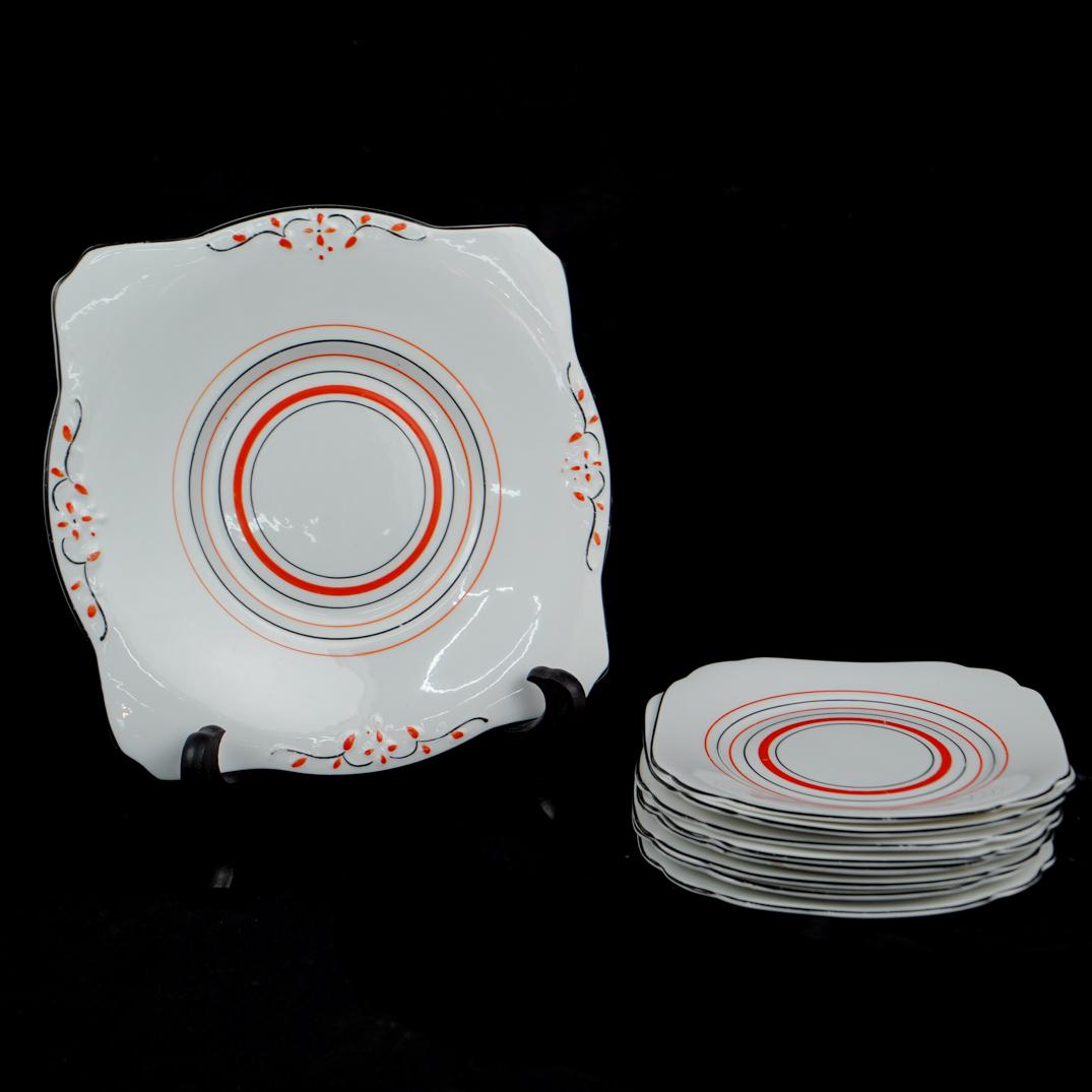 (9 Pc) Salisbury English Porcelain Dinner Set (1 of 4)