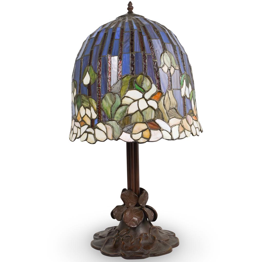 Tiffany Style Lily Pad Lamp (1 of 6)