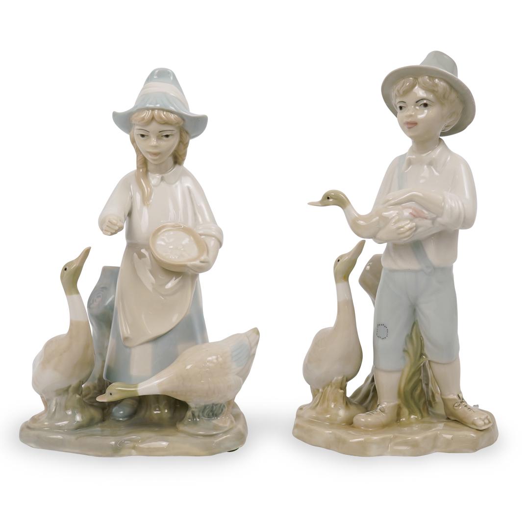 (2 Pc) Porceval Porcelain FigurinesÃ‚ (1 of 5)