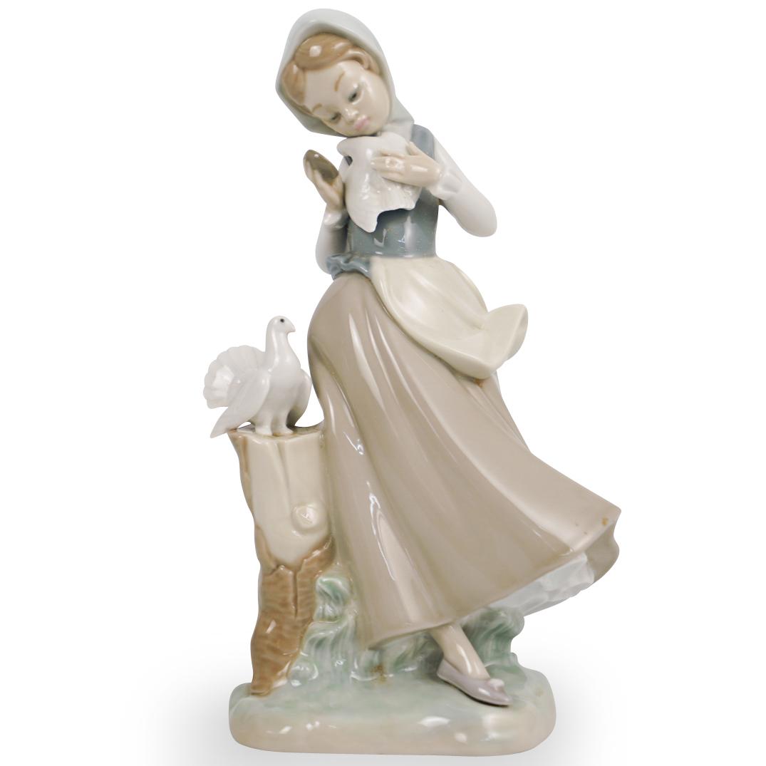 Lladro "Girl With Pigeons" Figurine (1 of 5)