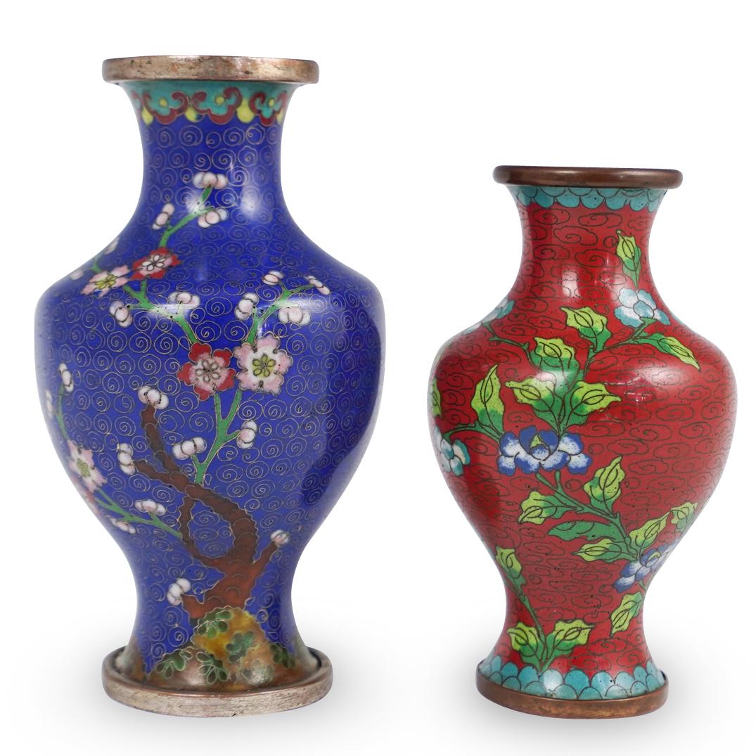 (2 Pc) Chinese Cloisonne Vases (1 of 4)