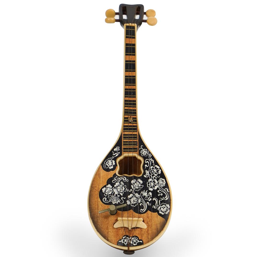 Miniature Mandolin Music Box (1 of 4)