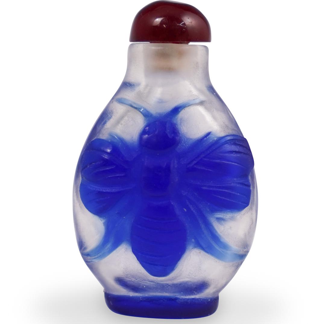 Chinese Blue Cameo Glass Snuff Bottle (1 of 2)