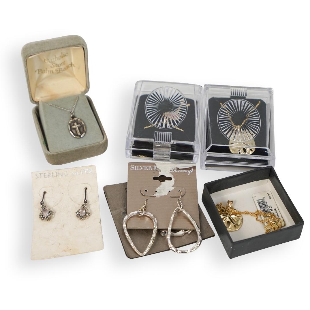 (7 Pc) Lot Of Misc. Silver Jewelry (1 of 5)