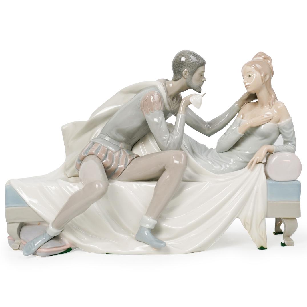 Lladro "Othello And Desdemona" Porcelain Sculpture (1 of 8)