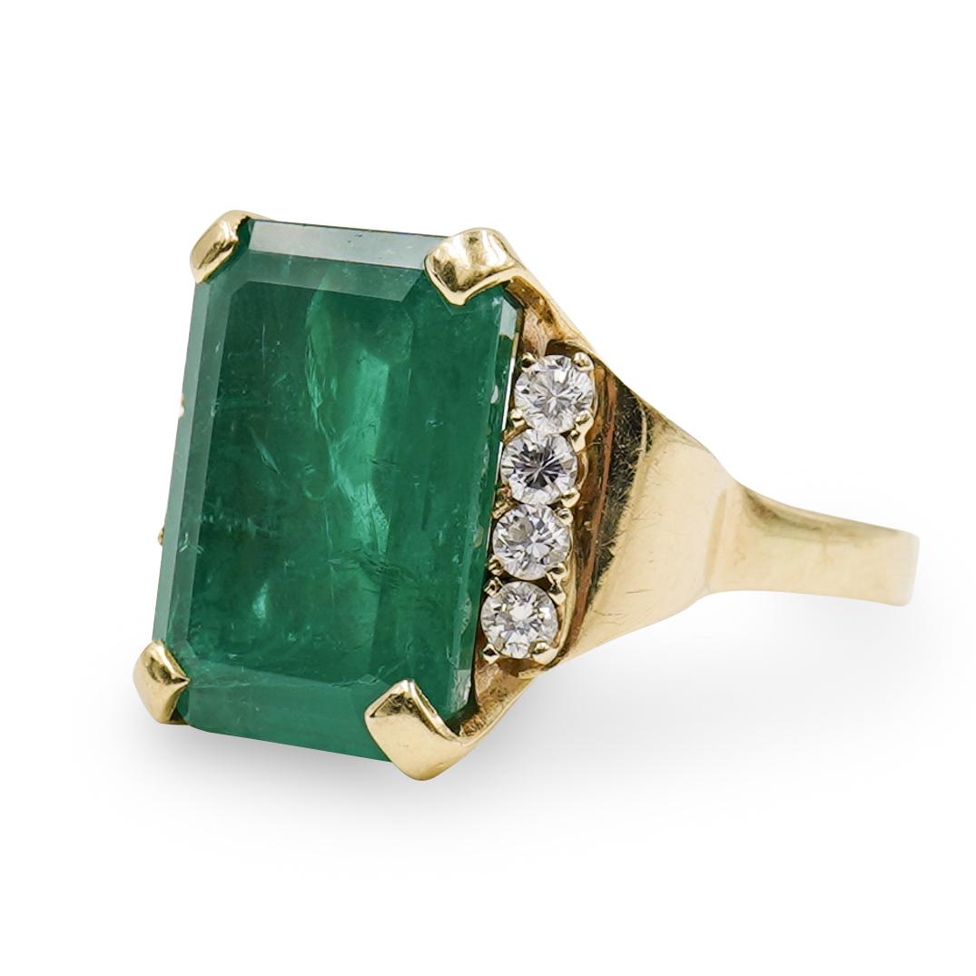 Retro 14K Gold Large Emerald Ring (1 of 4)